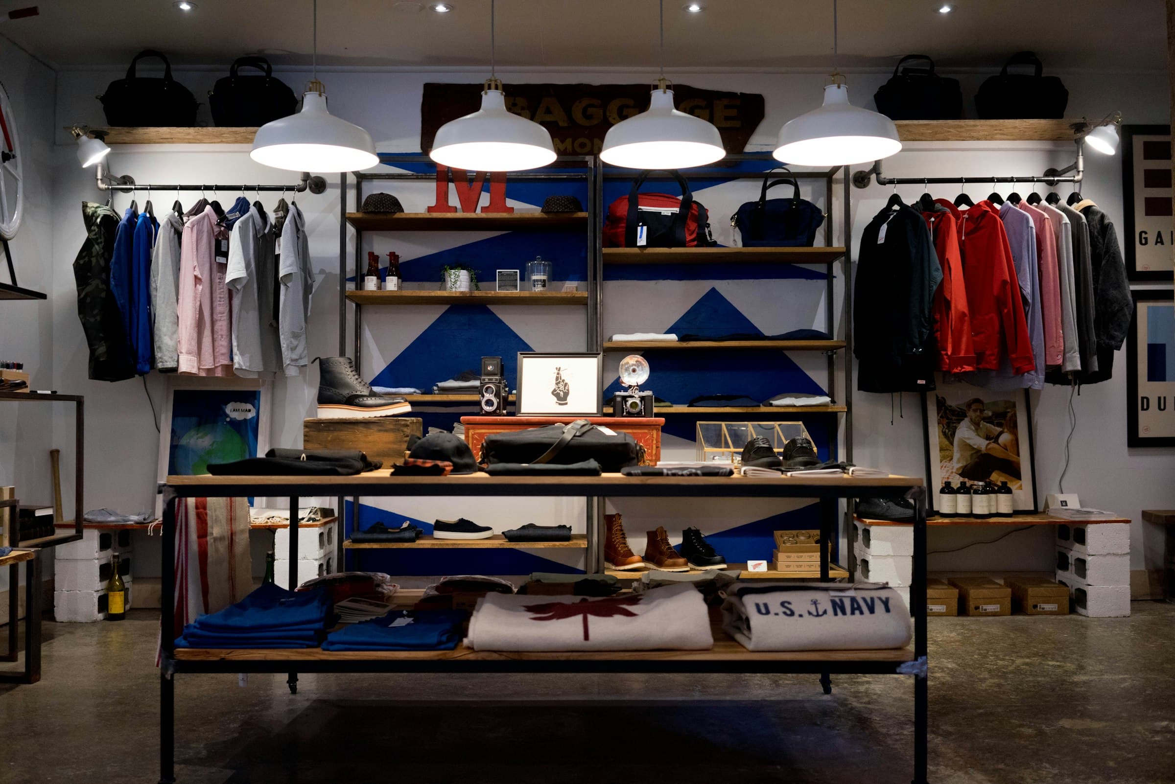 Retail & Consumer Commerce